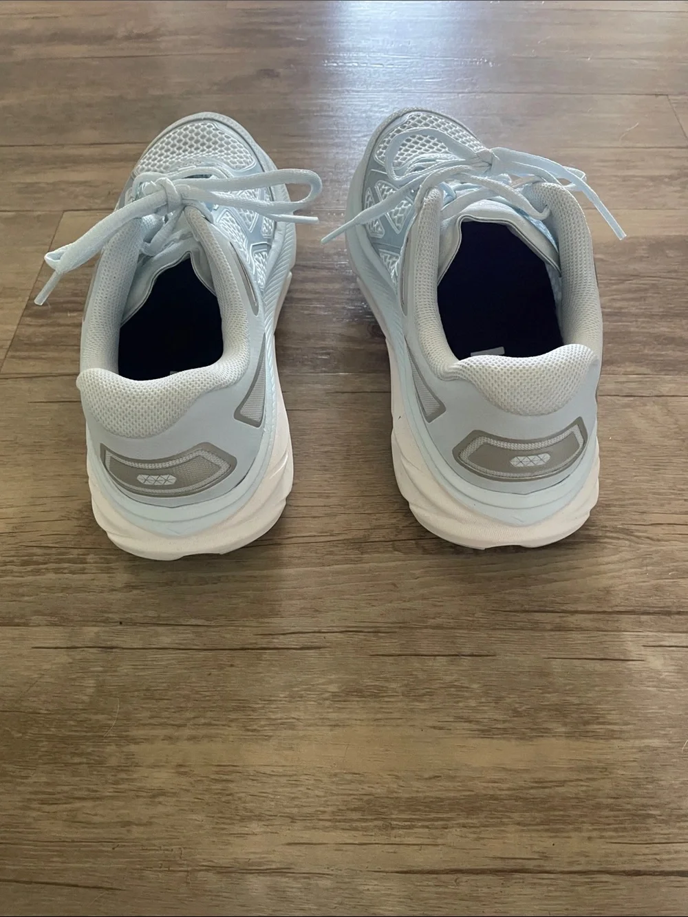 Hoka worn once